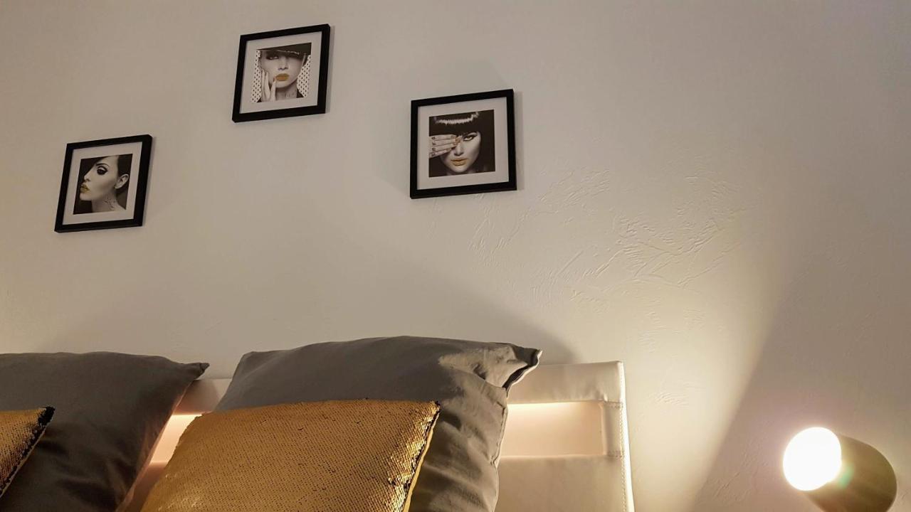 Le Puy-en-Velay Les Nuits D'Anis - Appartements Hypercentre מראה חיצוני תמונה