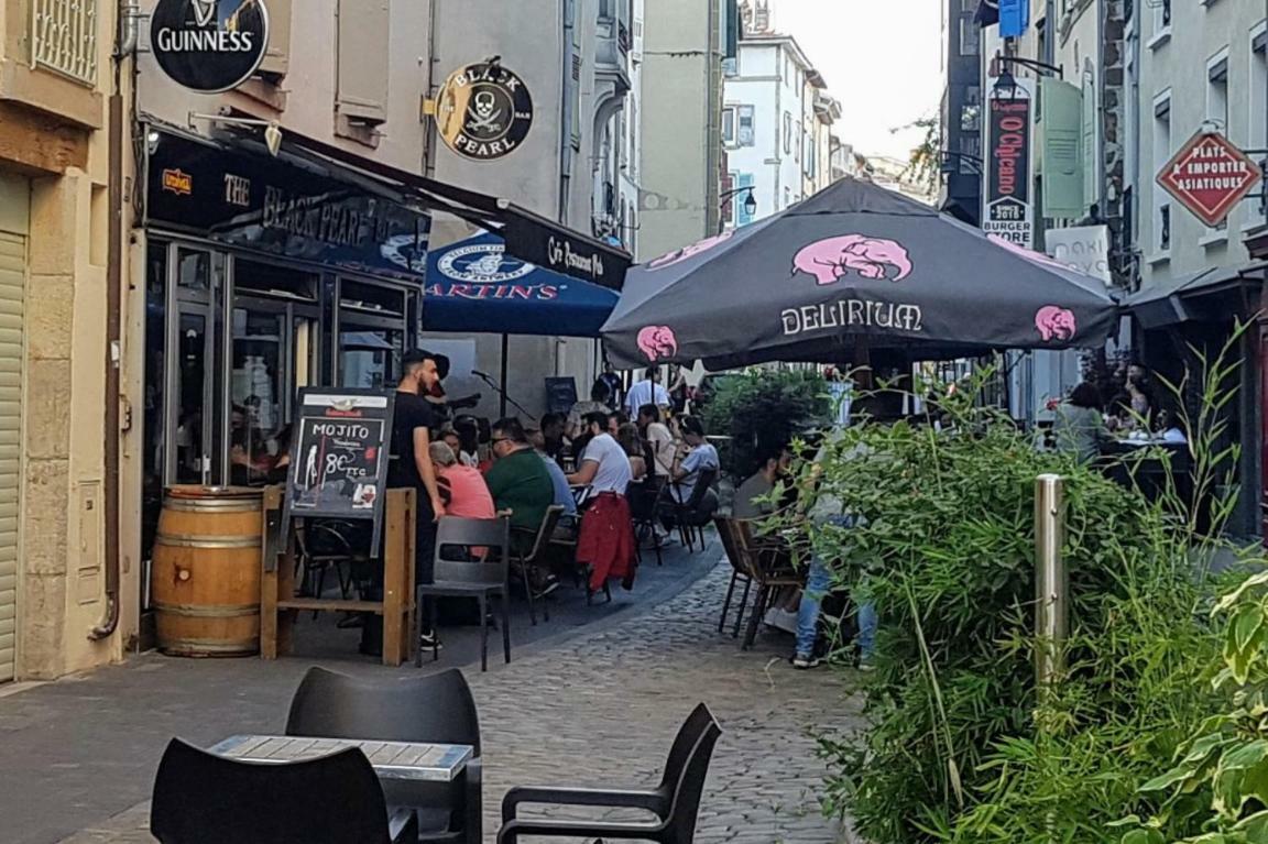 Le Puy-en-Velay Les Nuits D'Anis - Appartements Hypercentre מראה חיצוני תמונה