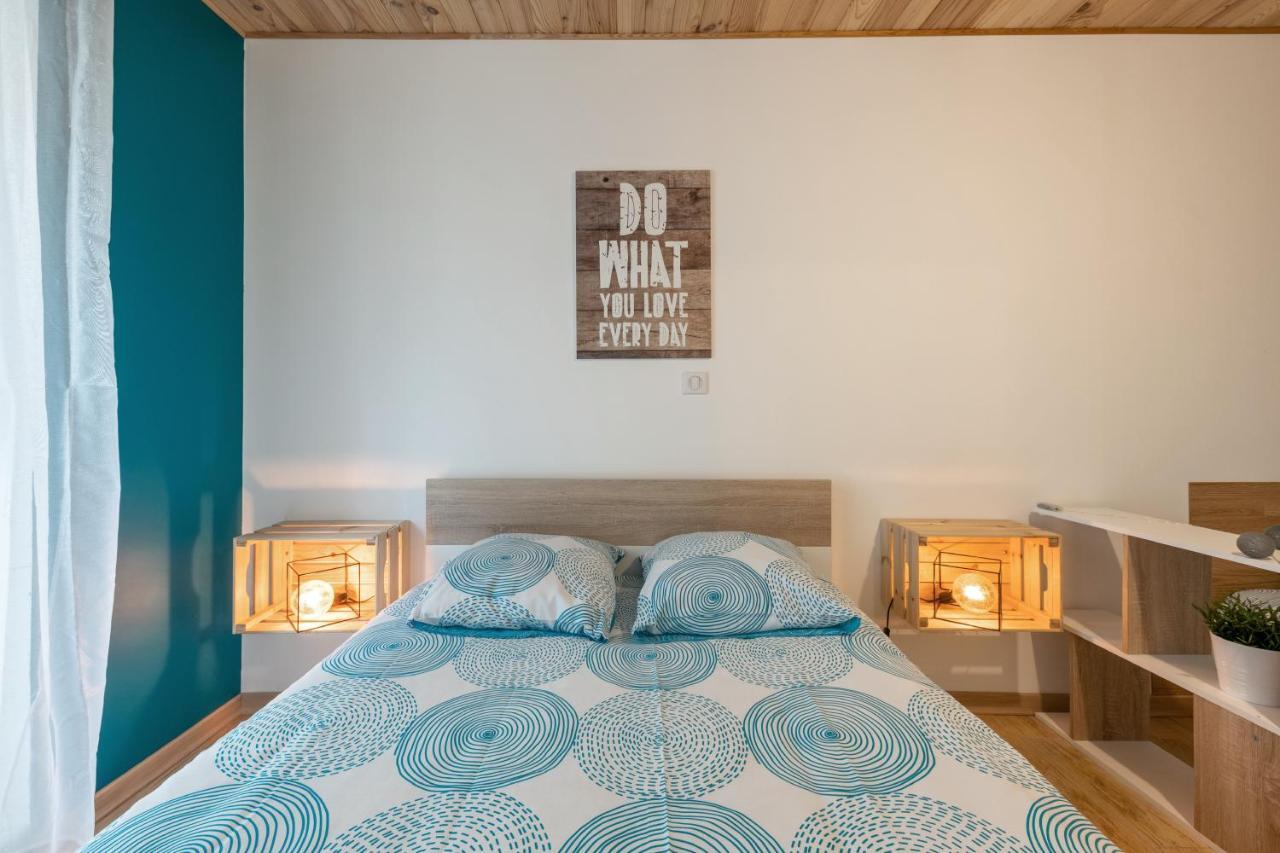 Le Puy-en-Velay Les Nuits D'Anis - Appartements Hypercentre מראה חיצוני תמונה